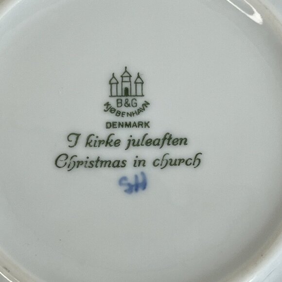 1968 B & G Christmas In Church Plate Blue Bing & Grondahl Copenhagen Denmark VTG - Picture 5 of 5